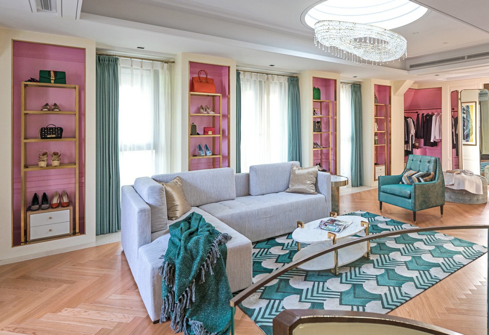 貴陽(yáng)別墅混搭衣帽間裝修設(shè)計(jì)